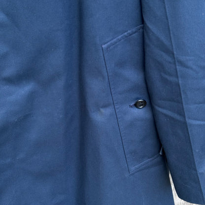 Vintage 90s Burberry’s Trenchcoat