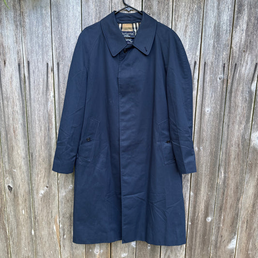 Vintage 90s Burberry’s Trenchcoat