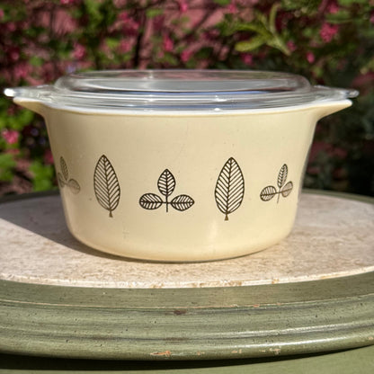 Vintage PYREX “Gold Leaf” Casserole Dish