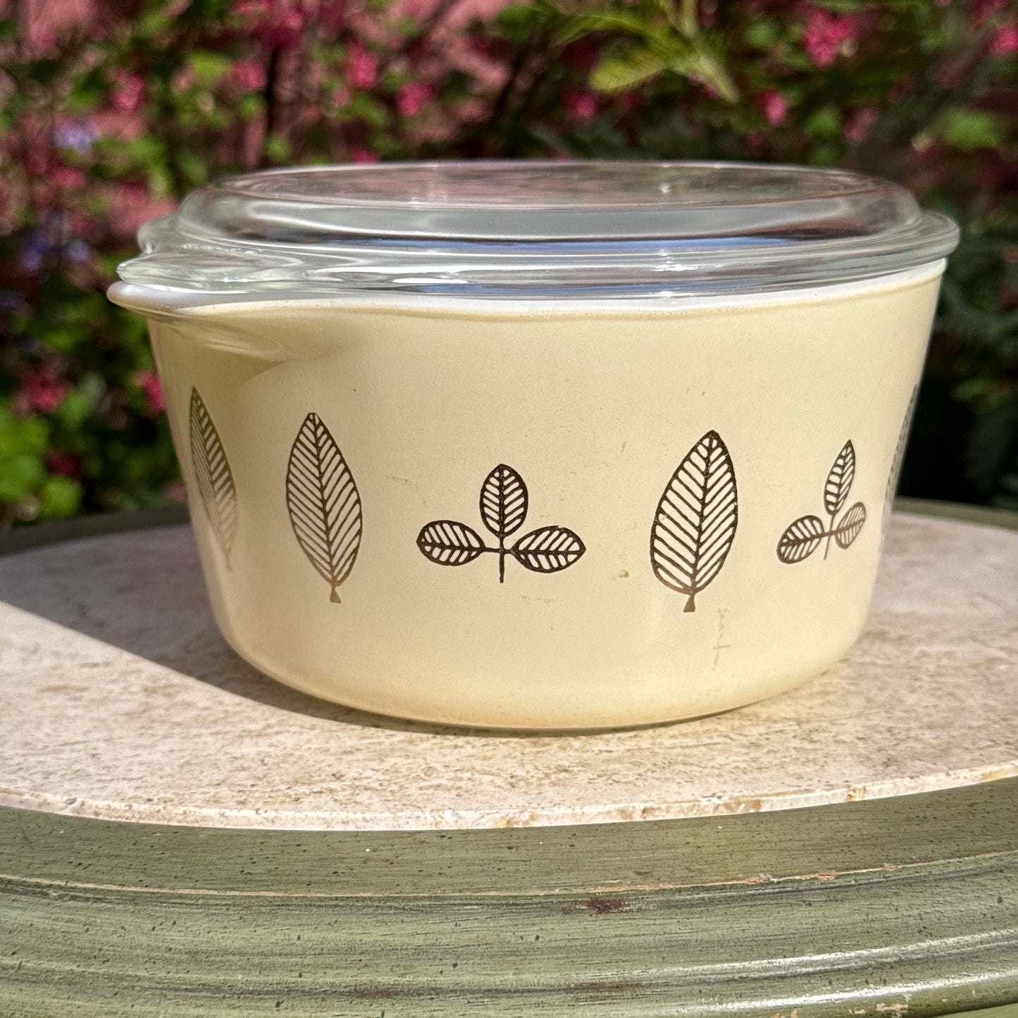 Vintage PYREX “Gold Leaf” Casserole Dish