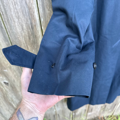 Vintage 90s Burberry’s Trenchcoat