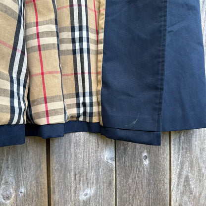 Vintage 90s Burberry’s Trenchcoat