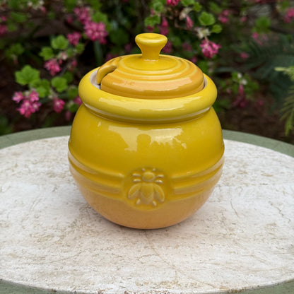 Retired Le Creuset Honey Pot W/O Dipper